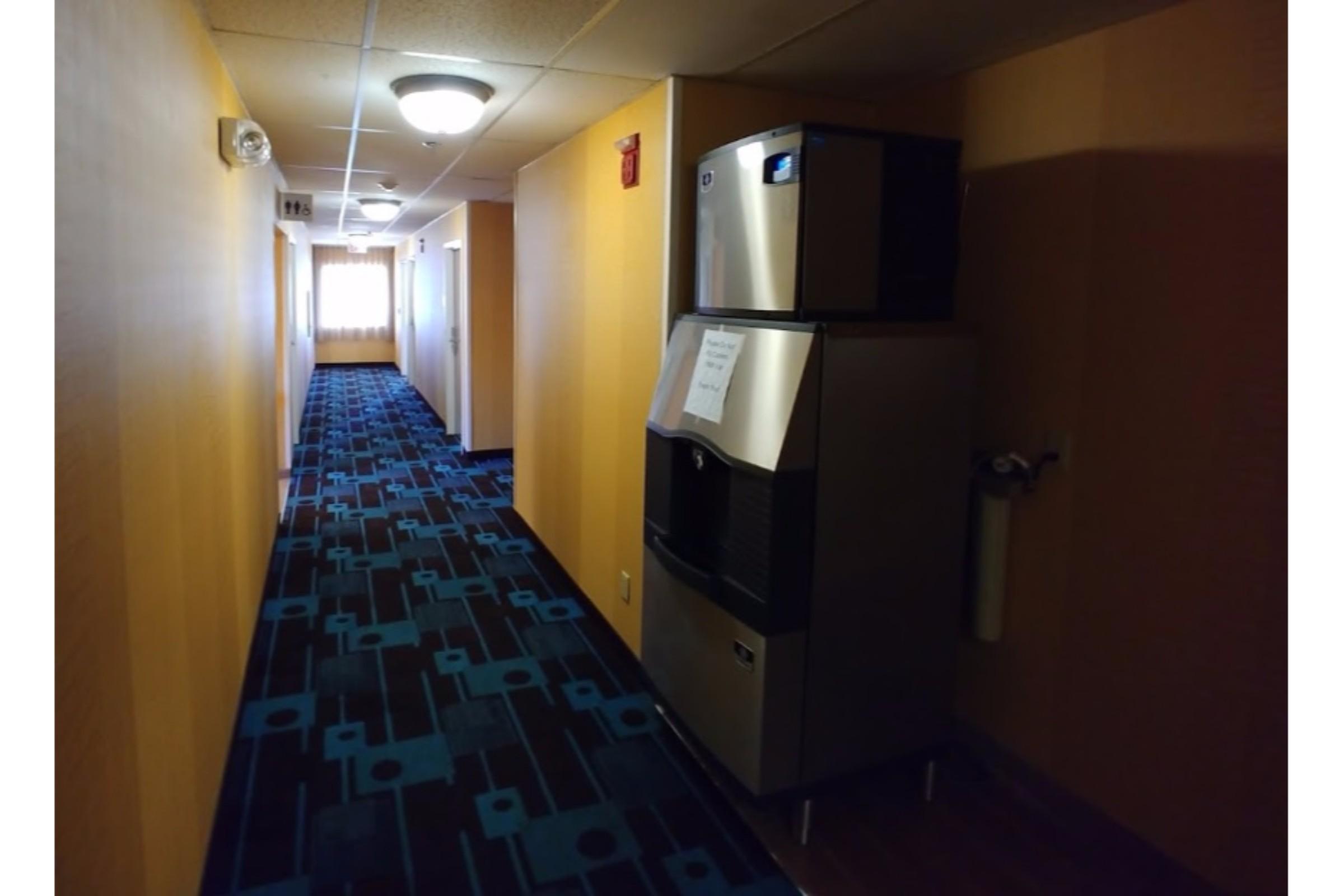 Quality Inn & Suites בוזמן מראה חיצוני תמונה
