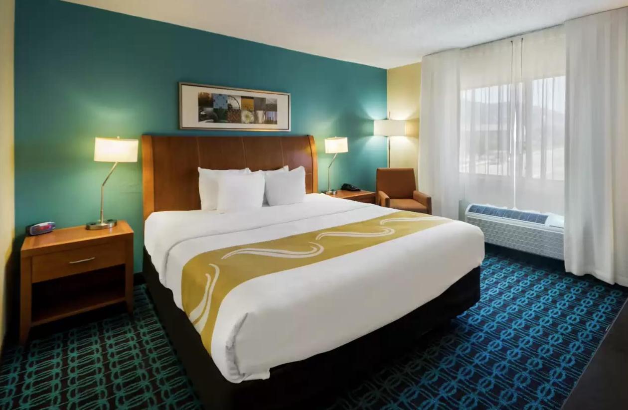 Quality Inn & Suites בוזמן מראה חיצוני תמונה
