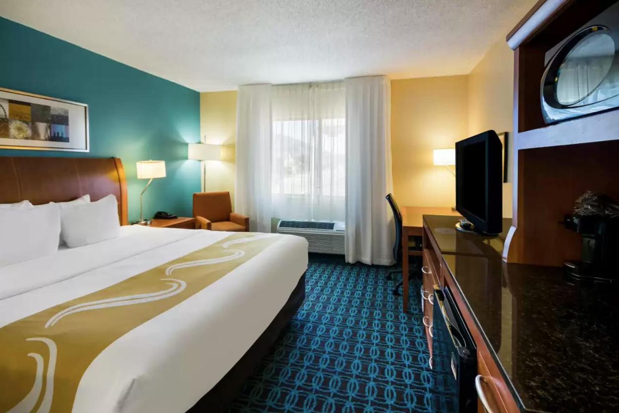 Quality Inn & Suites בוזמן מראה חיצוני תמונה