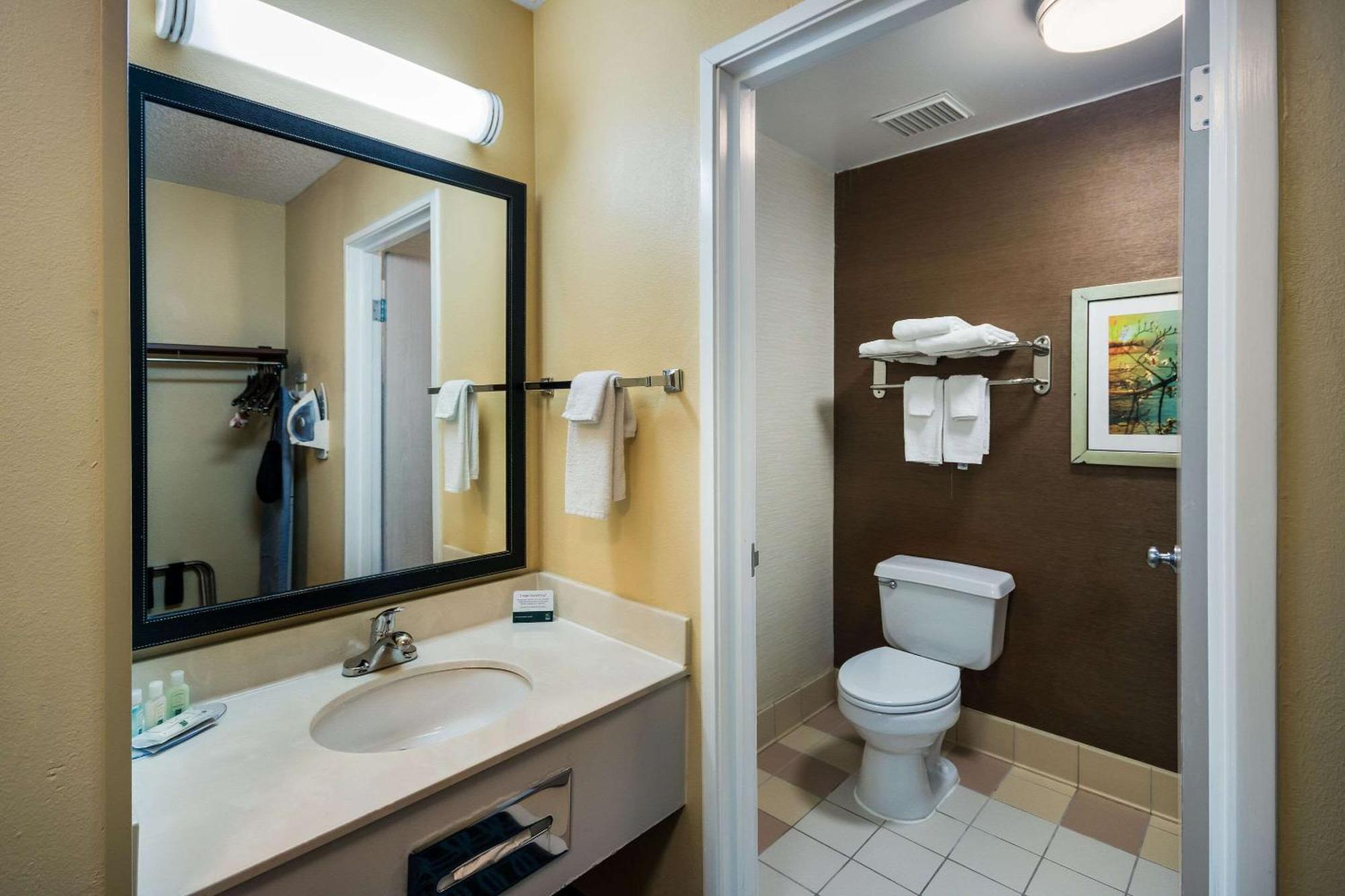 Quality Inn & Suites בוזמן מראה חיצוני תמונה