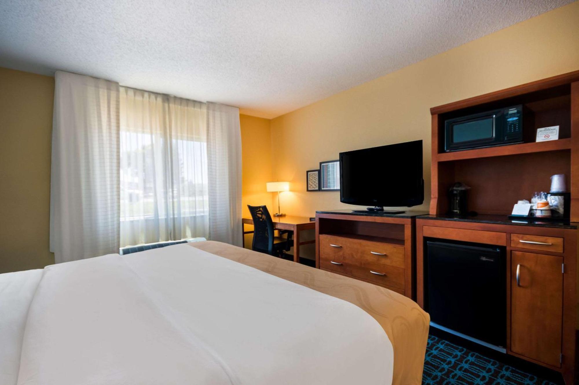 Quality Inn & Suites בוזמן מראה חיצוני תמונה